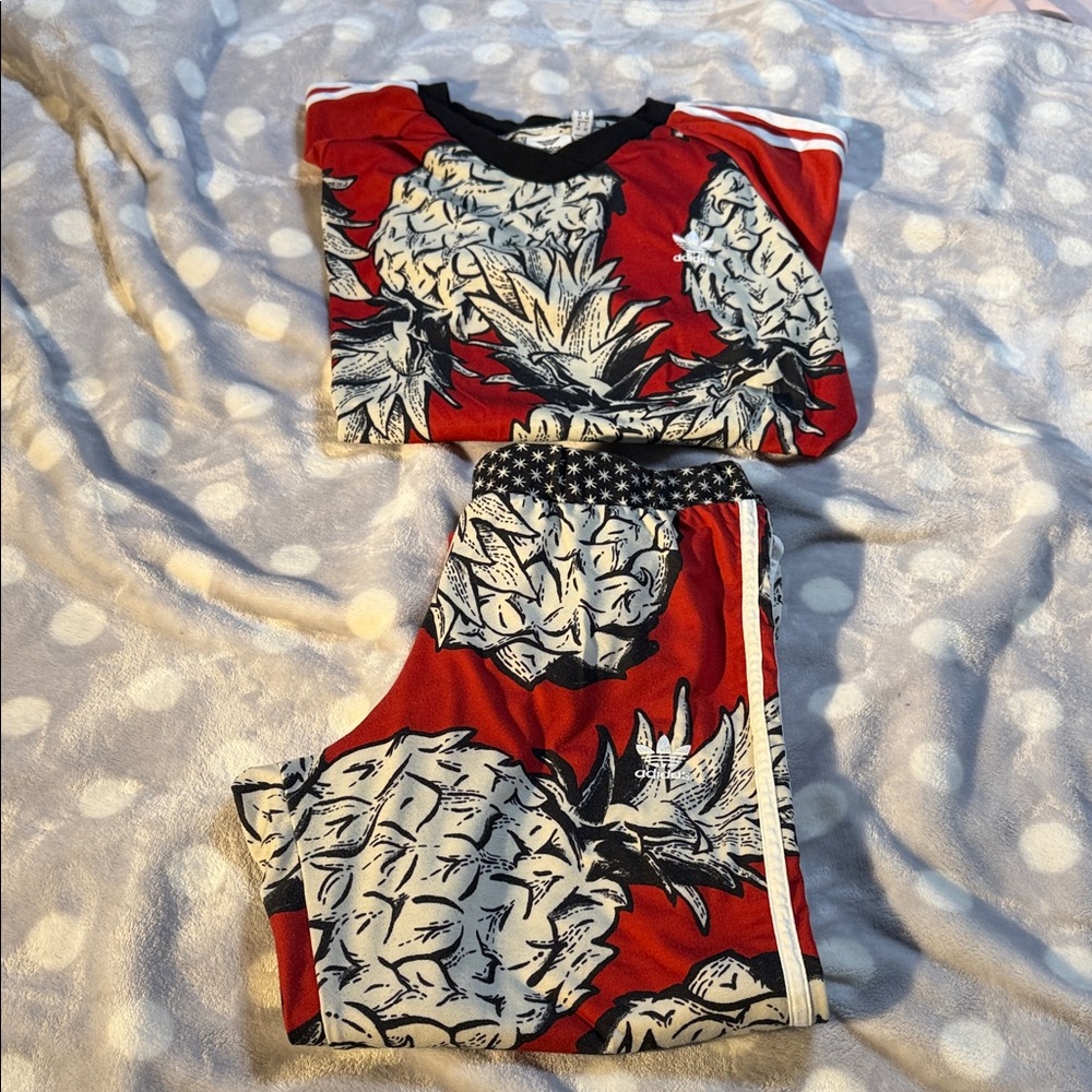 Adidas Black and Red set